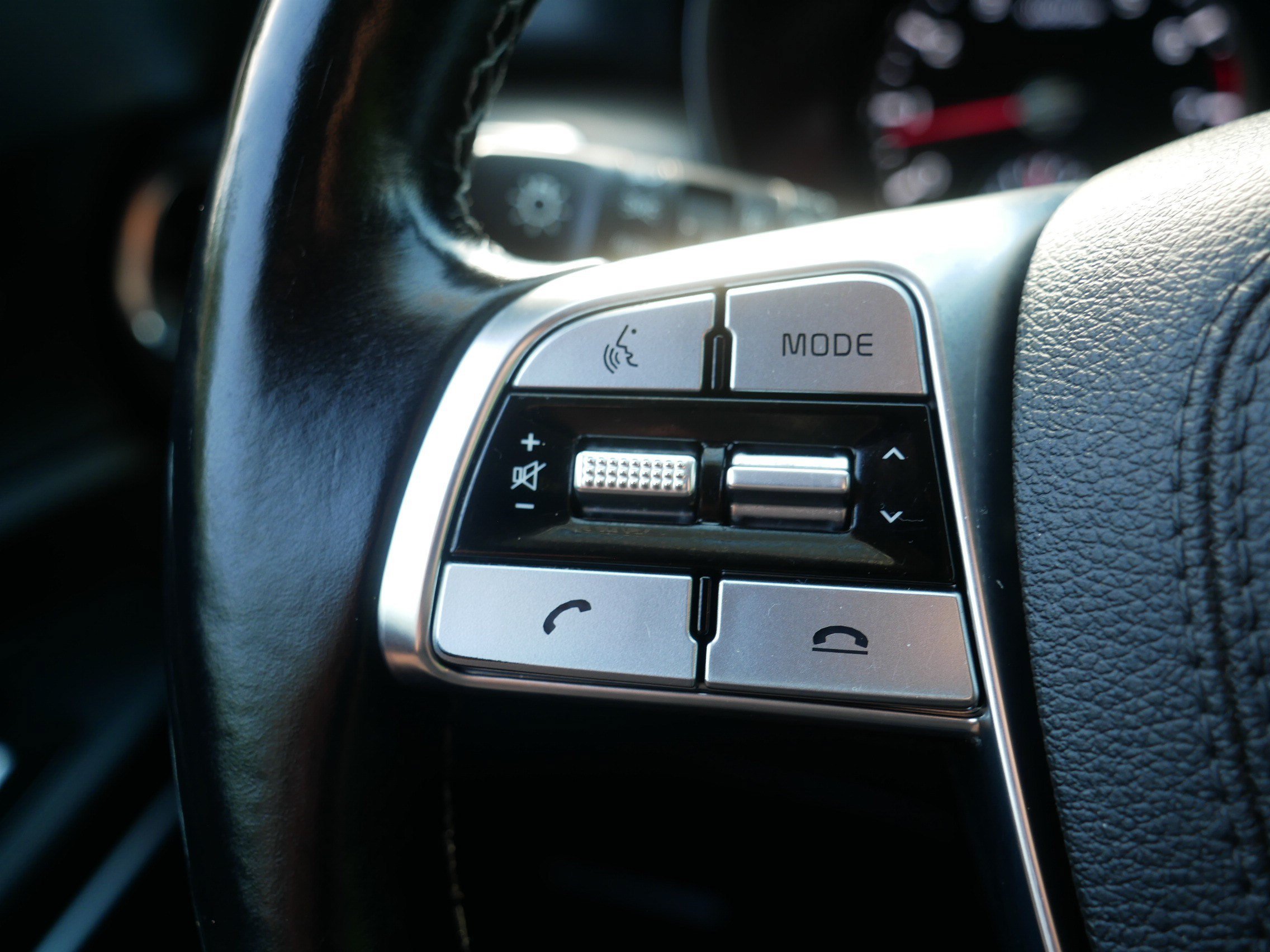 Certified Used 2022 Gravity Grey Kia SX image 28