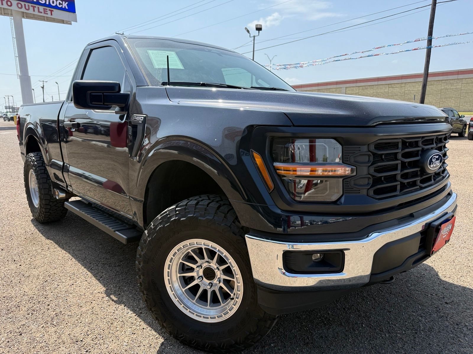 Used 2024 Blue Ford XL image 1