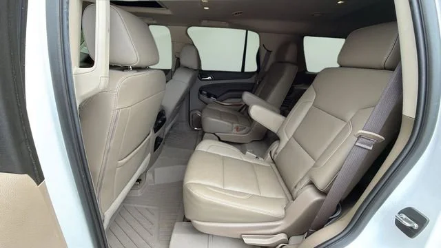 Used 2019 SUMMIT WHITE Chevrolet Premier image 20