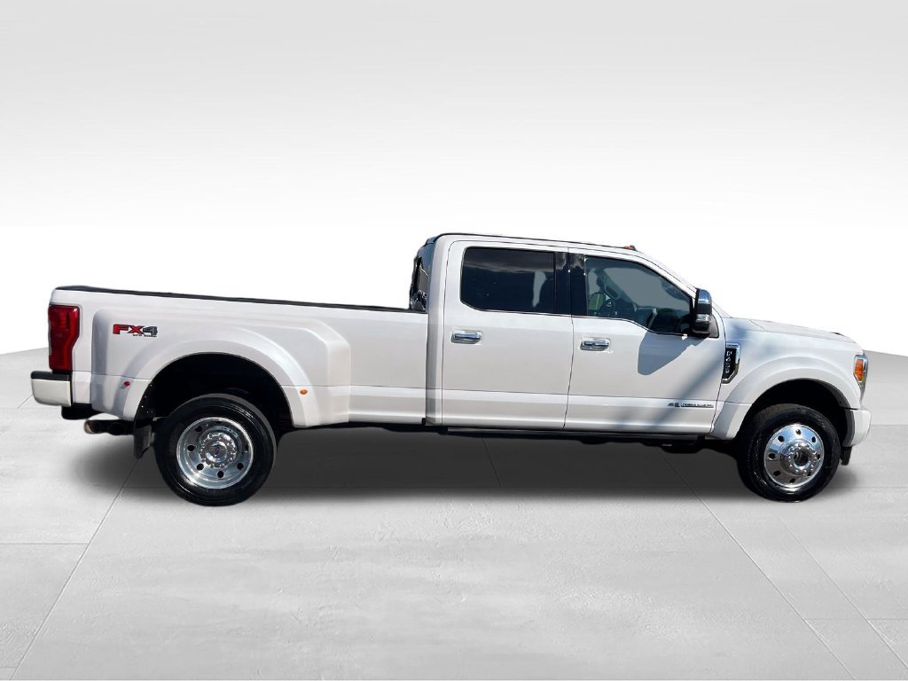 Used 2019 White Ford Platinum image 6