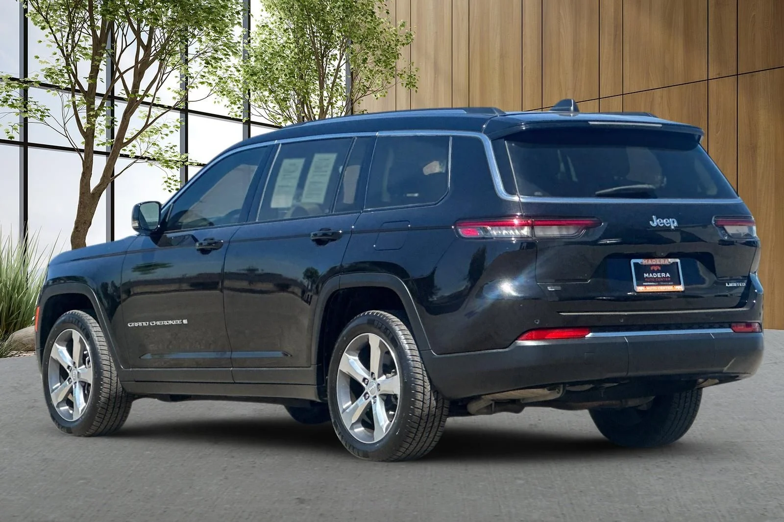 Used 2021 Black Jeep Limited image 6