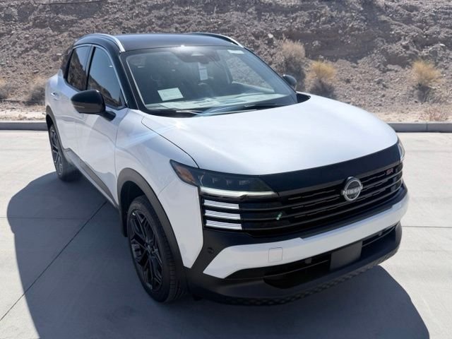 New 2026 Aspen White TriCoat / Super Black Two-tone Nissan SR image 3
