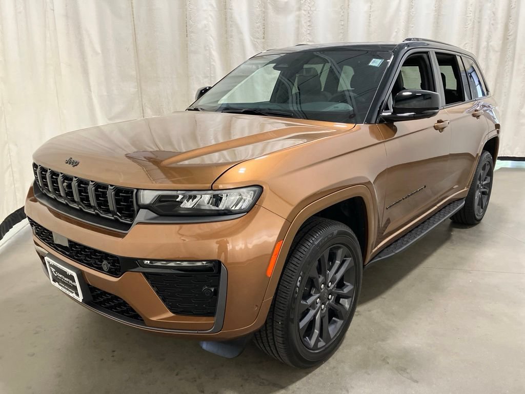 New 2026 Copper Shino Metallic Clear-Coat Exterior Paint Jeep Limited Reserve image 24