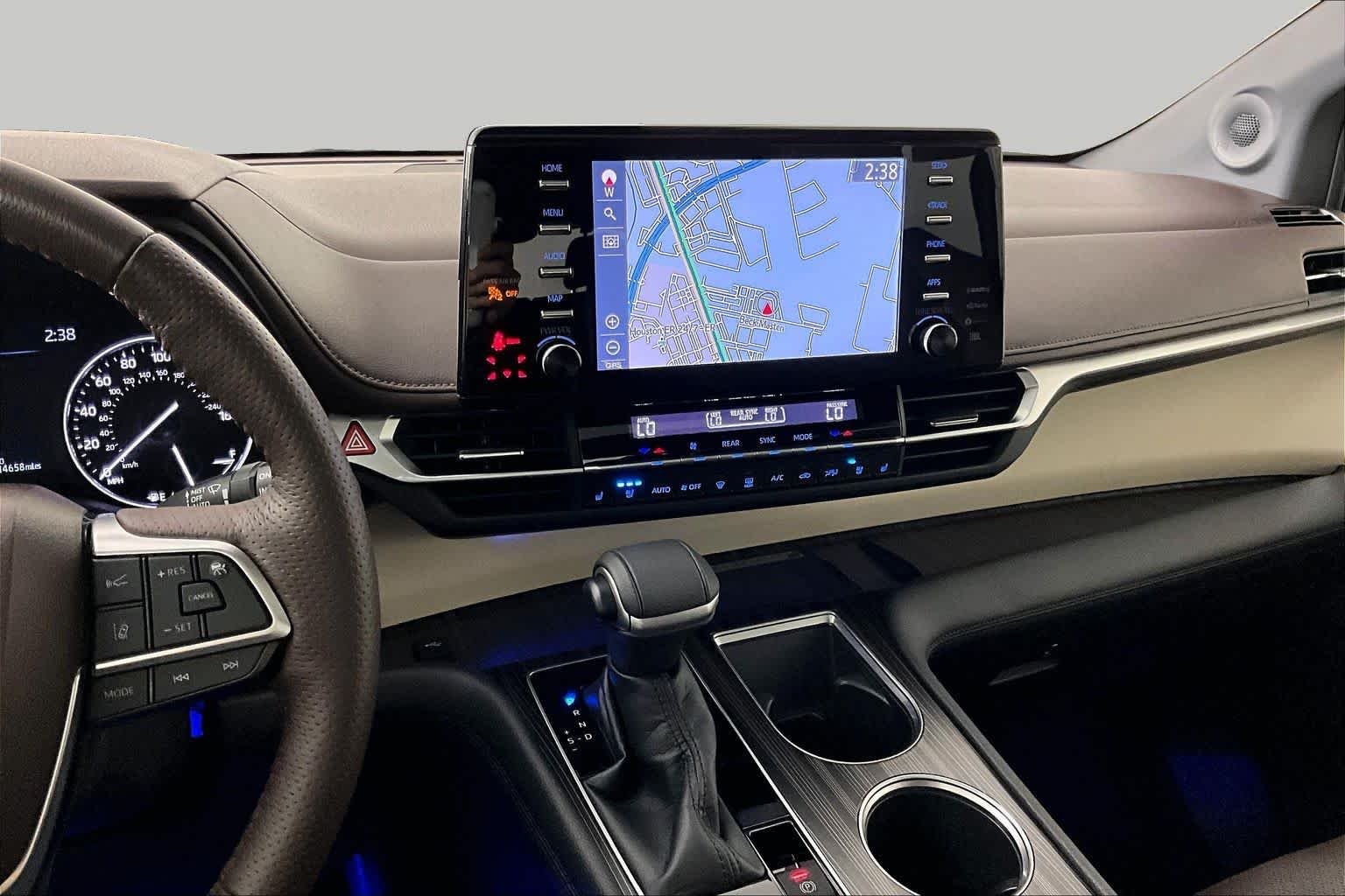 2021 Toyota Sienna Platinum - Photo 7