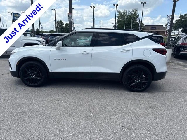 Used 2021 White Chevrolet LT image 6