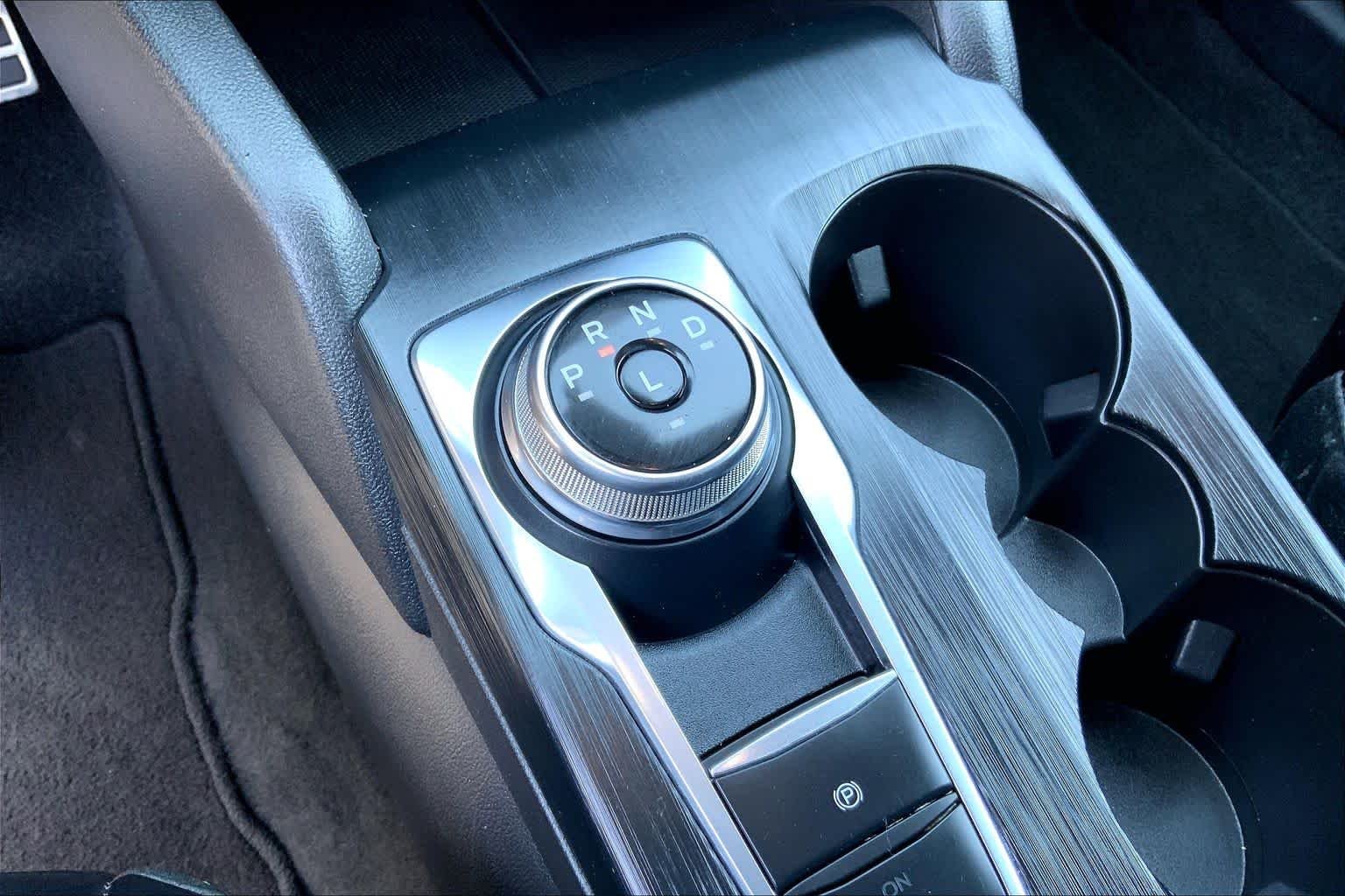 2024 Ford Escape ST-Line - Photo 32