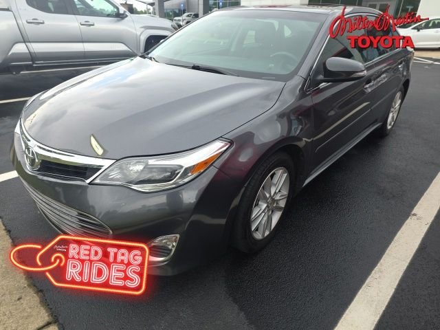 2013 Toyota Avalon XLE Premium's photo