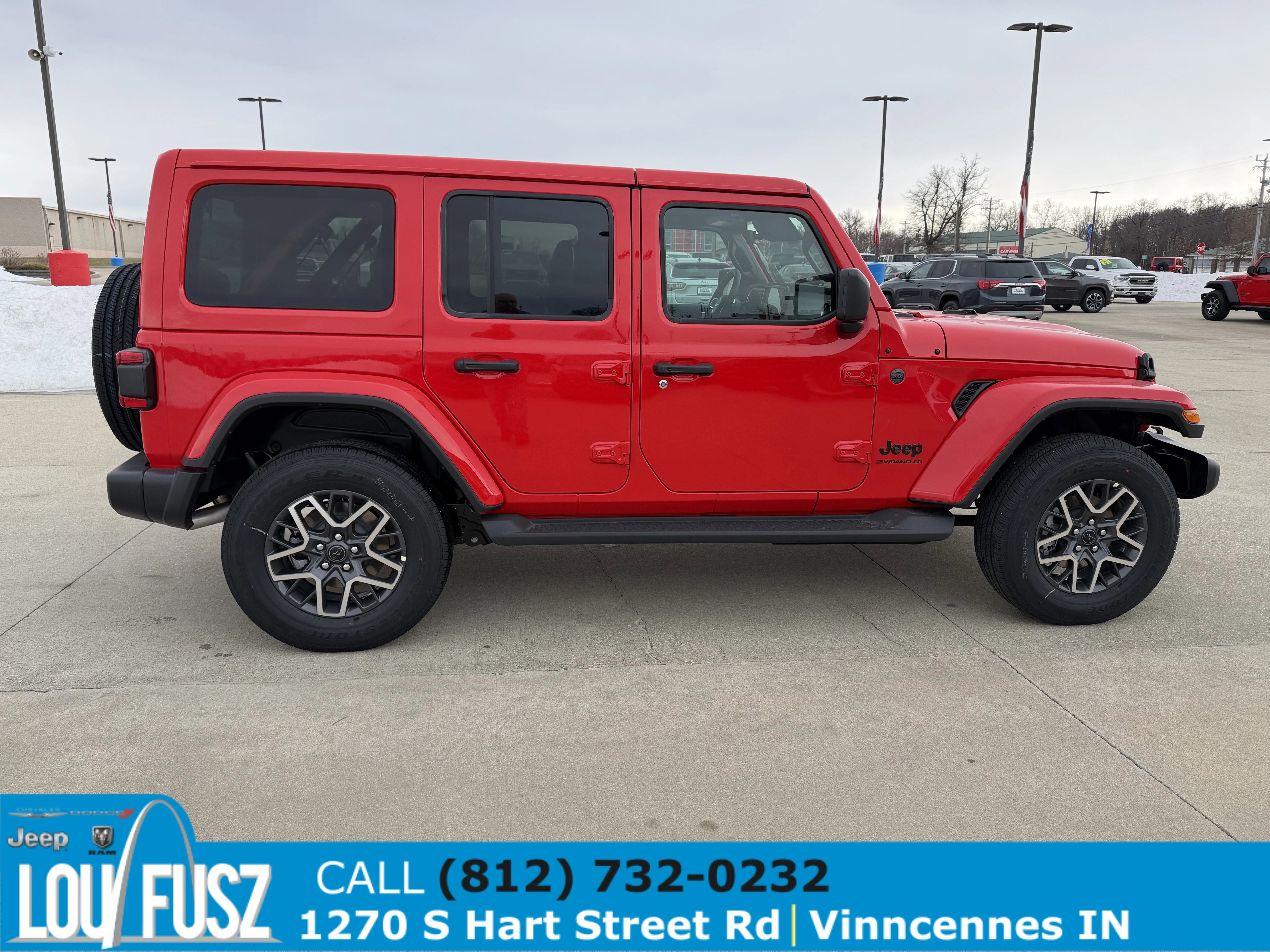 New 2026 Firecracker Red Clear-Coat Exterior Paint Jeep Sahara image 8