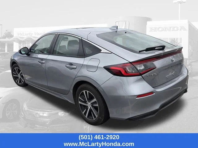 Certified Used 2023 Lunar Silver Metallic Honda LX image 8
