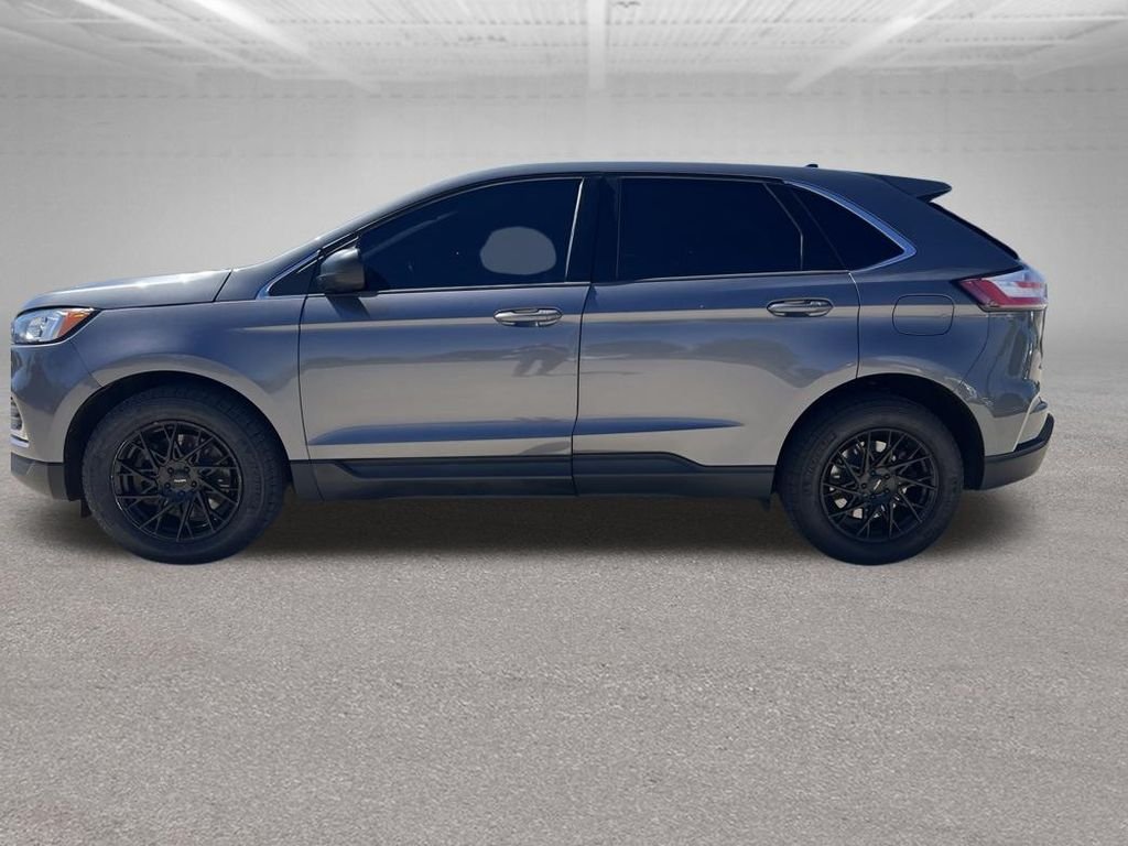 Used 2024 Gray Metallic Ford SEL image 2