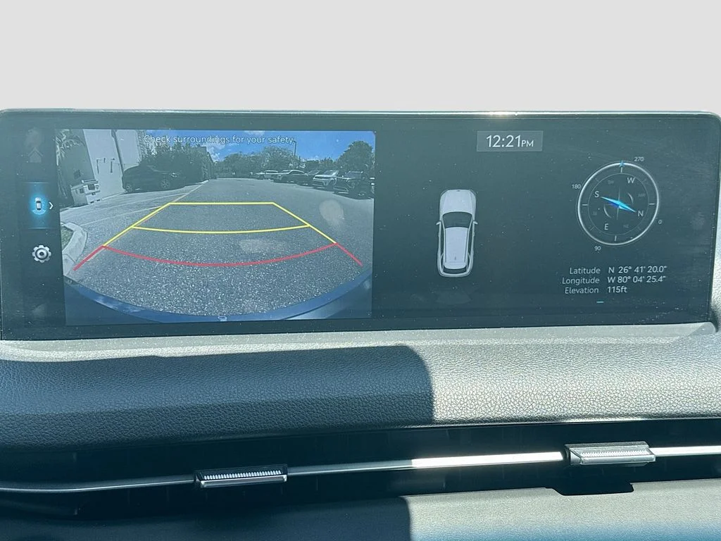 2025 GENESIS GV70 Standard - Photo 15