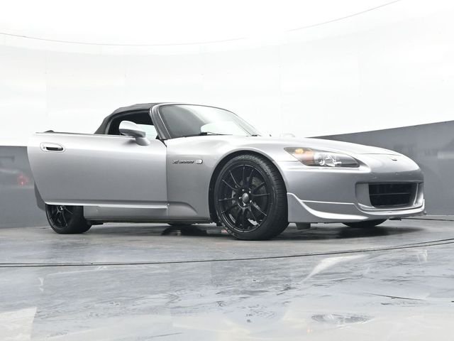 Used 2005  Honda Base image 39
