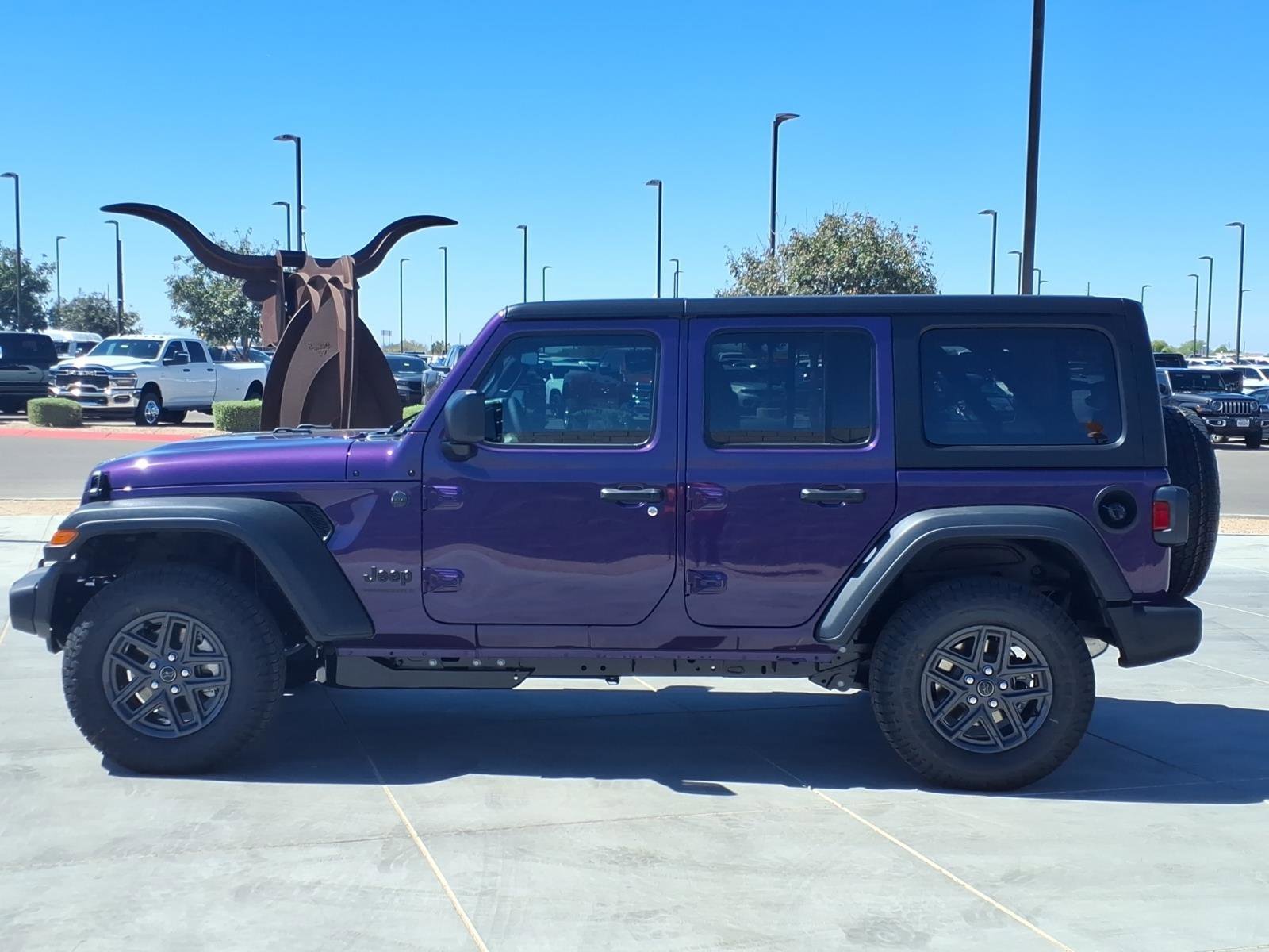 New 2026 Reign Exterior Paint Jeep Sport S image 3