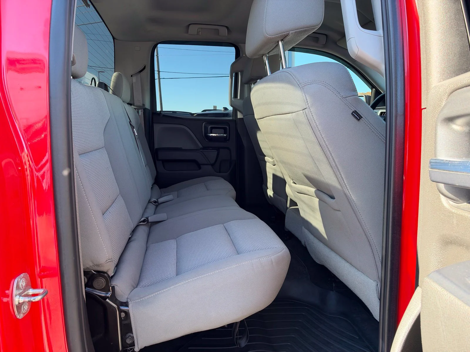 Used 2016 Red Chevrolet Custom image 13