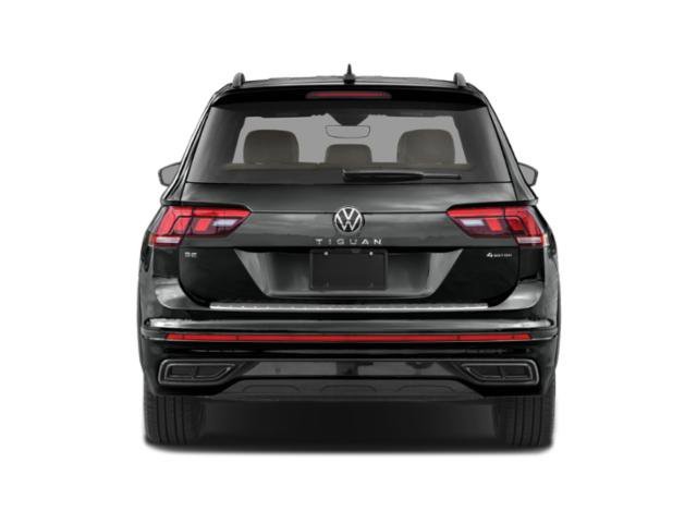 Used 2024 Silver Volkswagen SE R-Line Black image 5