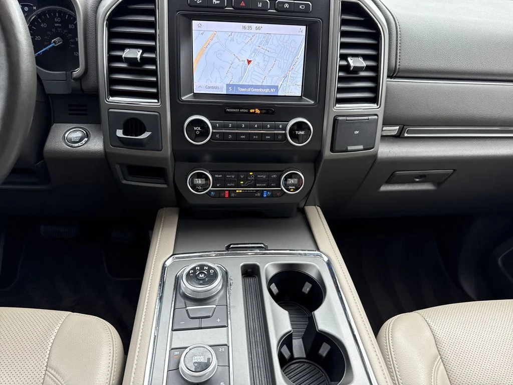 Used 2021 Oxford White Ford XLT image 13