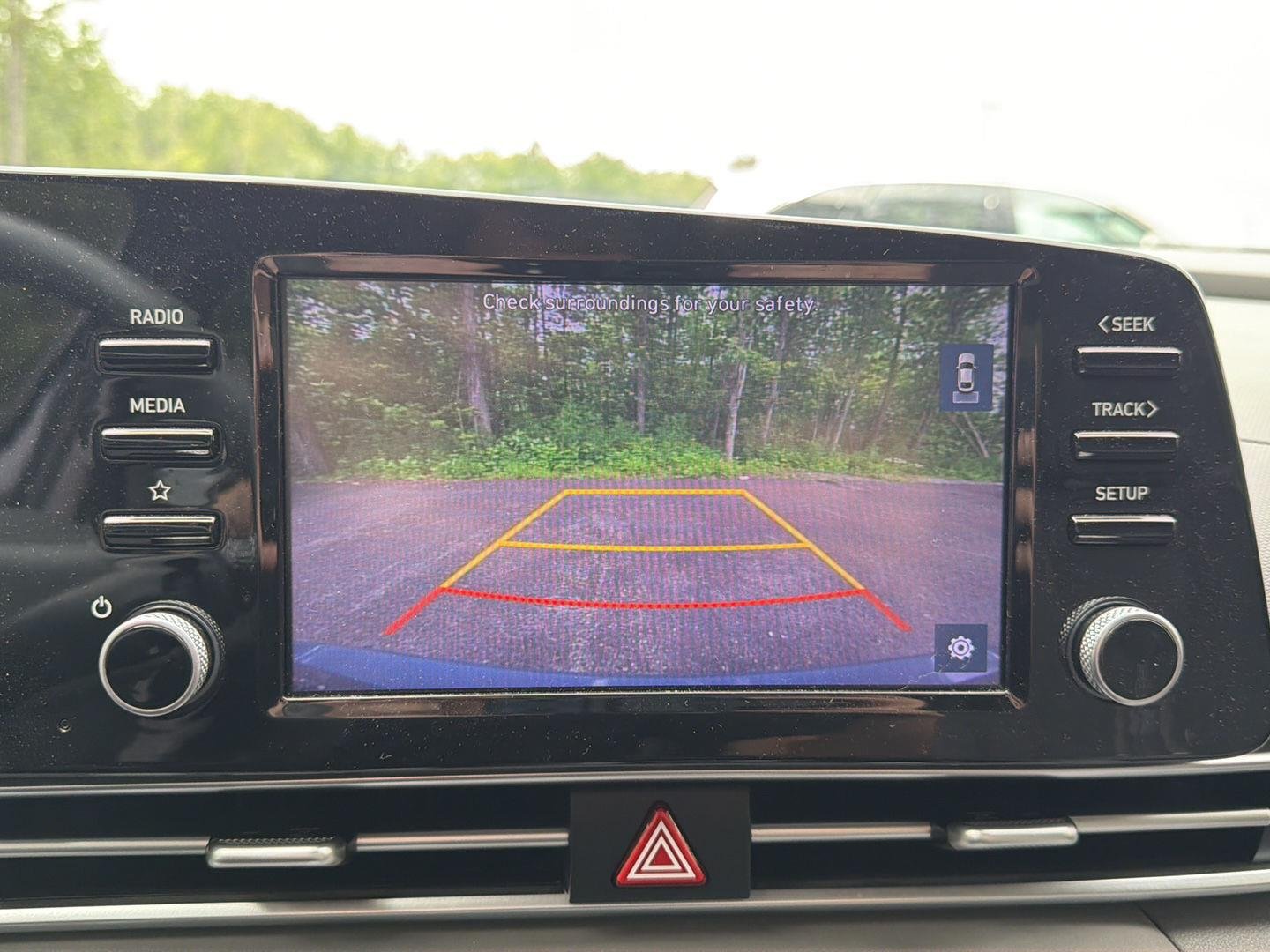 Used 2022 Electric Shadow Hyundai SEL image 17