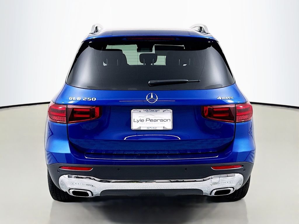 New 2026 Starling Blue Metallic Mercedes-Benz GLB 250 image 10