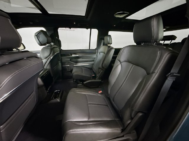 New 2026 Steel Blue Exterior Paint Jeep Summit Obsidian image 26