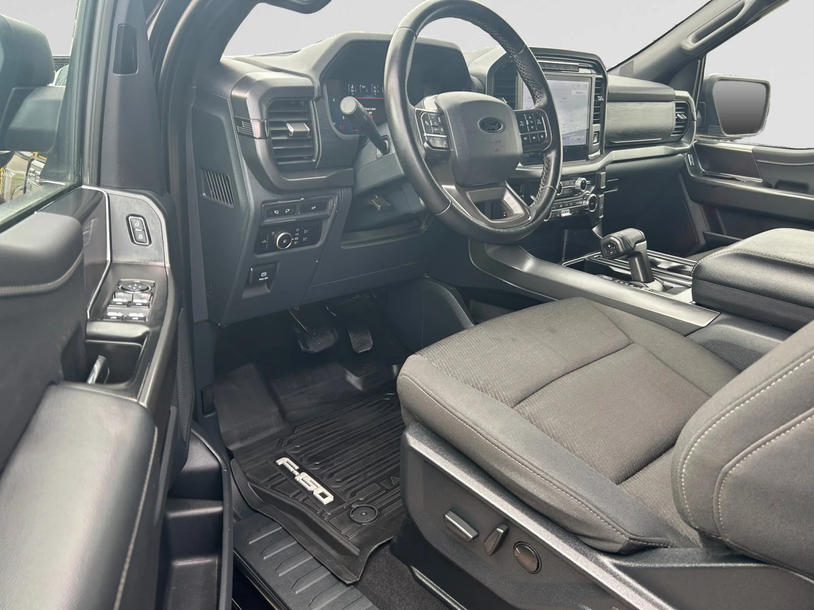 Used 2024 BLACK Ford XLT SuperCrew   EcoBoost™ image 13