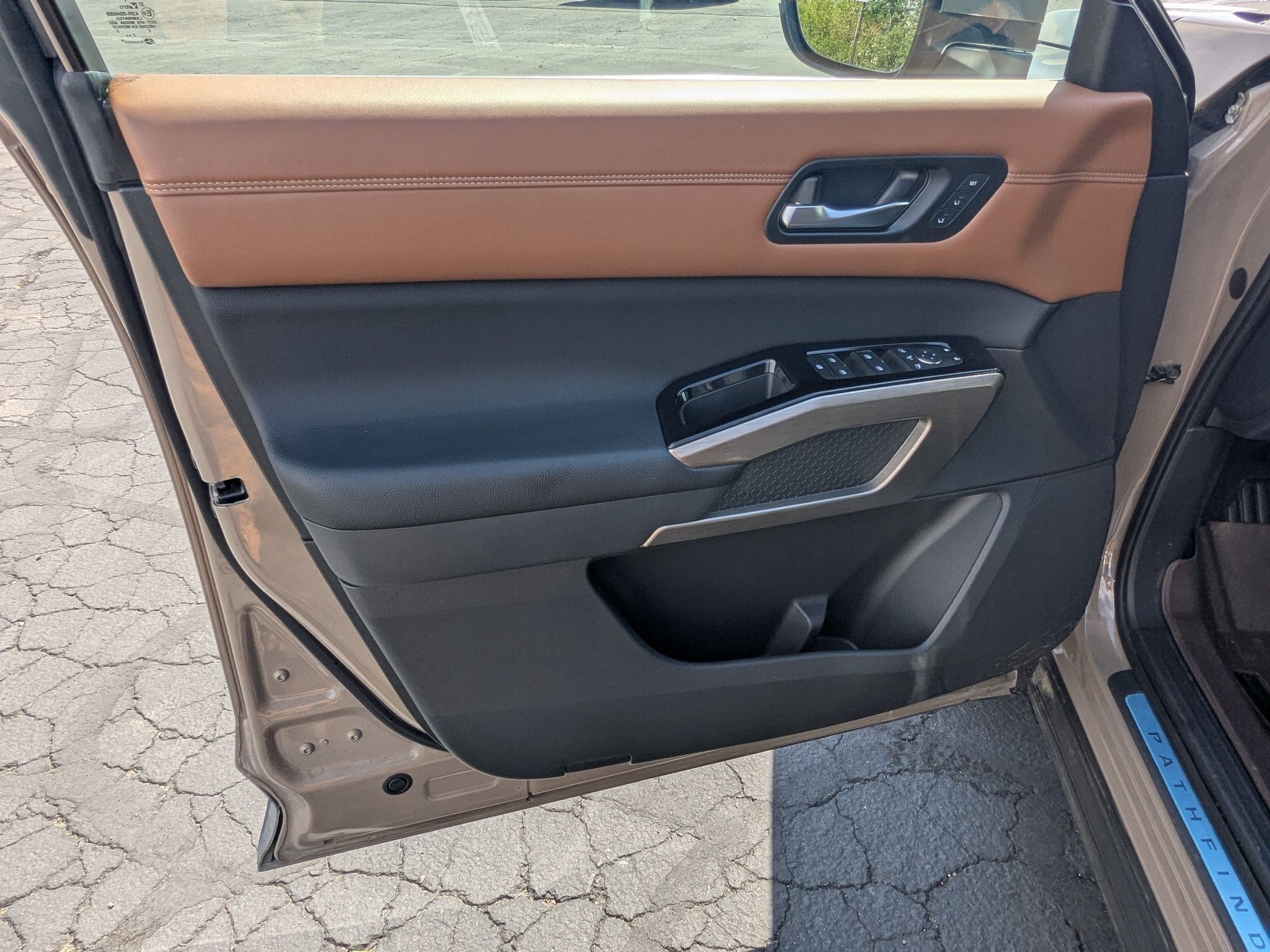 Used 2023 Baja Storm Nissan Platinum image 12