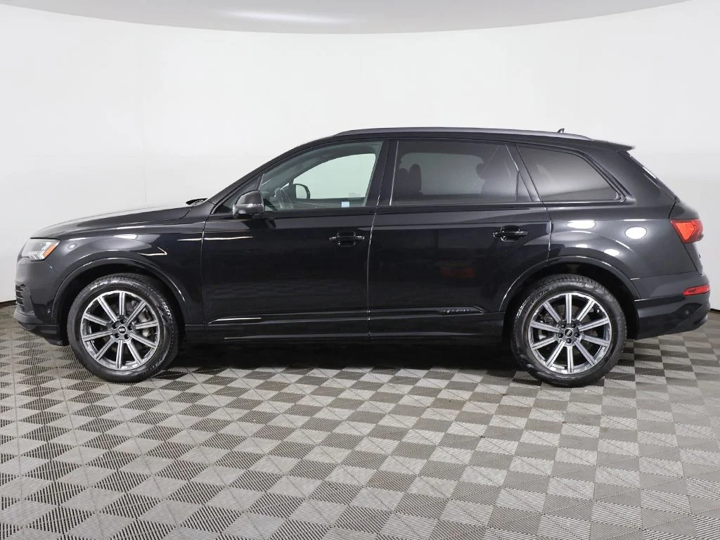 Used 2023 Black Metallic Audi 45 Premium Plus image 20