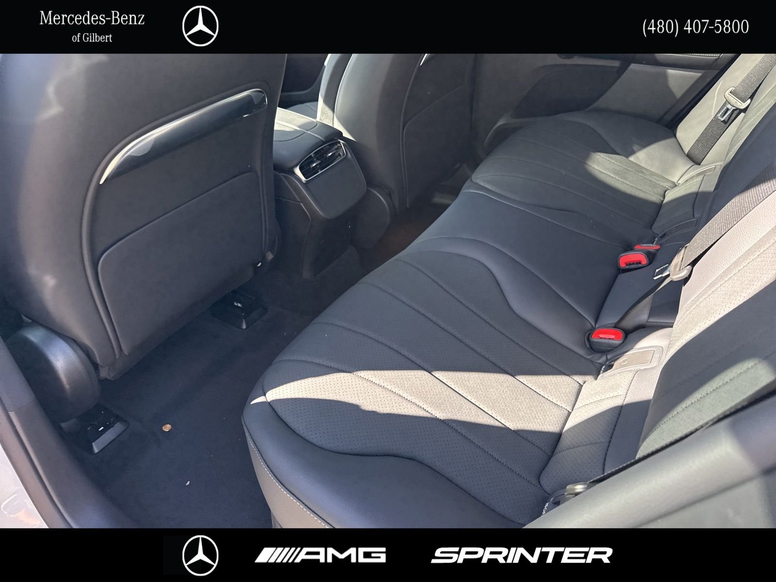 New 2026 Polar White Mercedes-Benz 320 SUV image 19