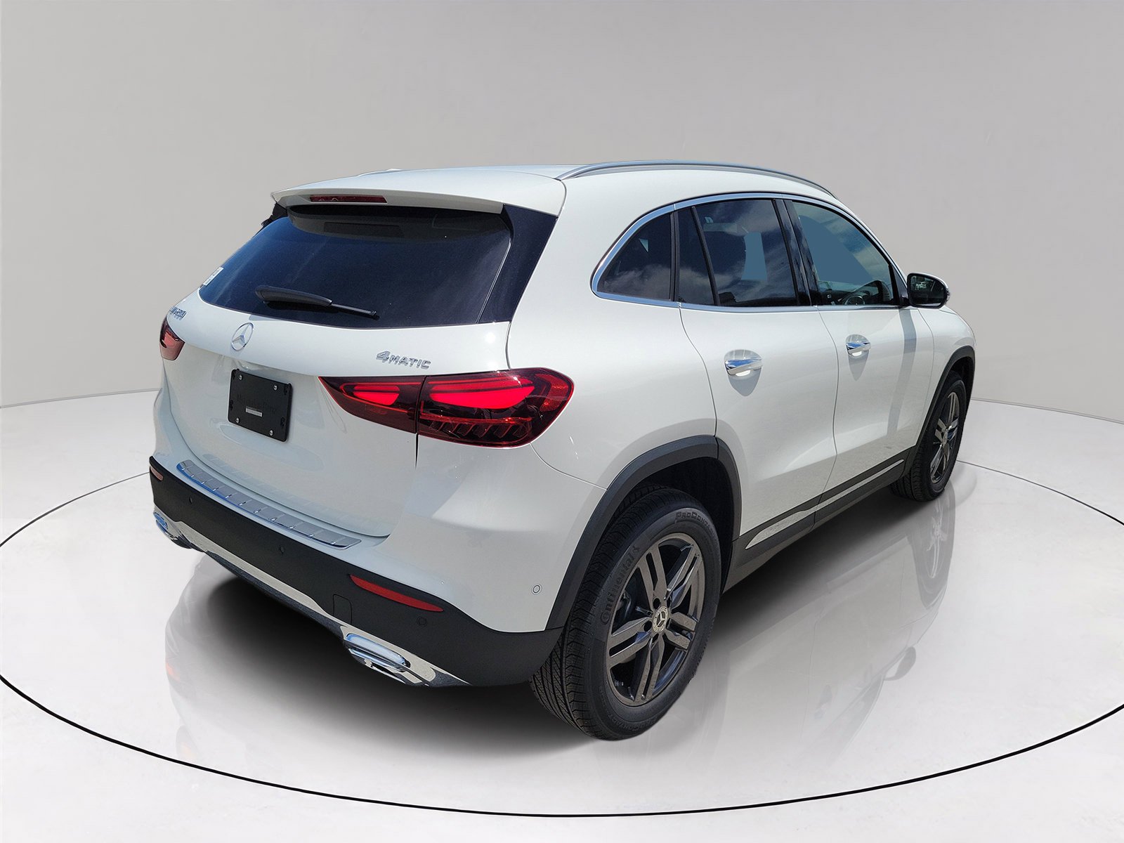 New 2026 Polar White Mercedes-Benz GLA 250 image 36