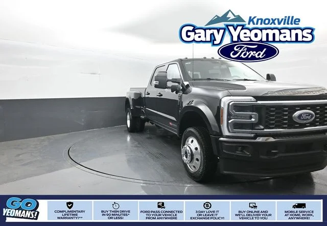 2026 Ford F-450 Platinum 4x4 Crew Cab 8' Box DRW's photo