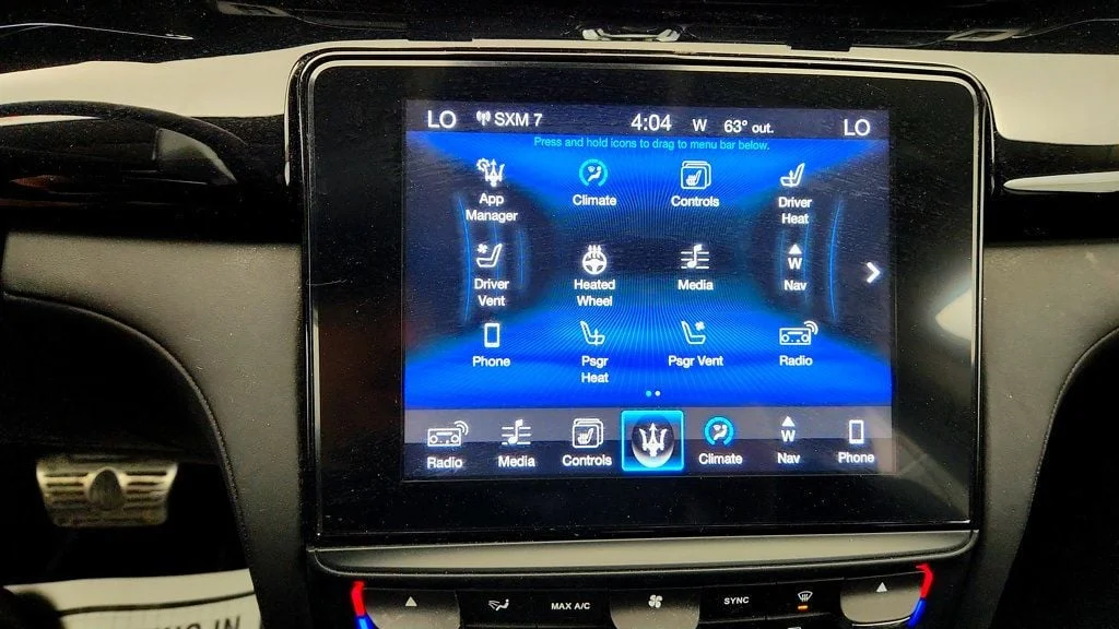 Used 2017 Grigio Maratea Metallescent Maserati S Q4 GranSport 3.0L Driver Assistance Pack+ & Cooled Front Seats image 17