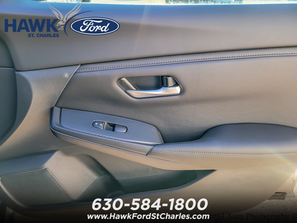 Used 2025 Gun Metallic Nissan SV image 20