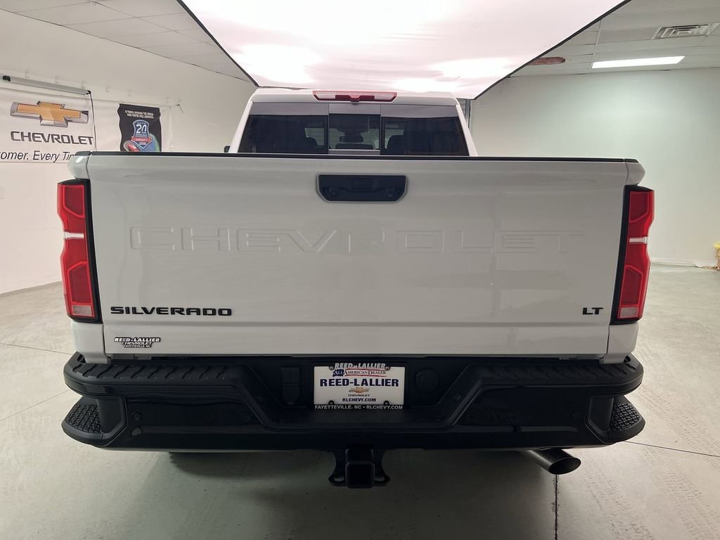 New 2026 Summit White Chevrolet LT image 7