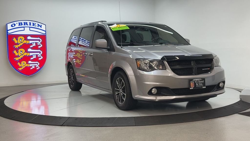 Used 2017 Dodge Grand Caravan GT with VIN 2C4RDGEG3HR715091 for sale in Normal, IL