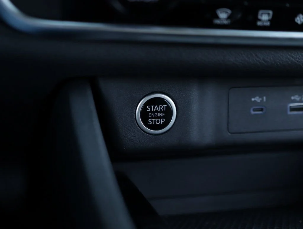 2023 Nissan Rogue SV - Photo 17