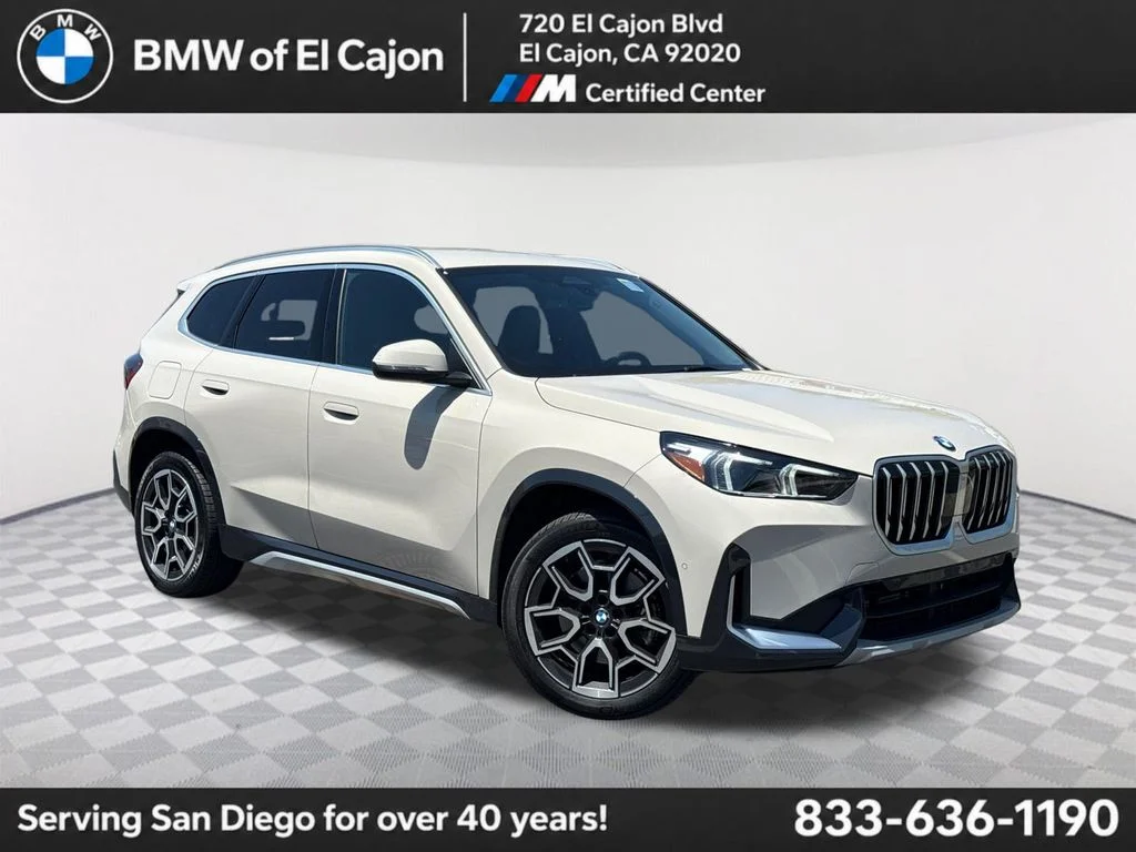 Used 2026 Beige BMW xDrive28i image 1