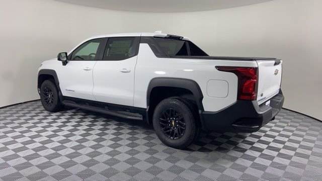 New 2024 Summit White Chevrolet Work Truck image 4