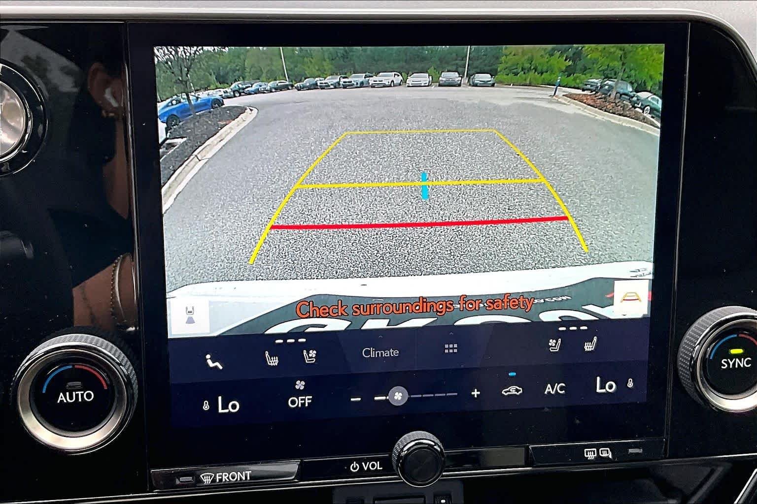 Used 2022 Eminent White Pearl Lexus Premium image 30