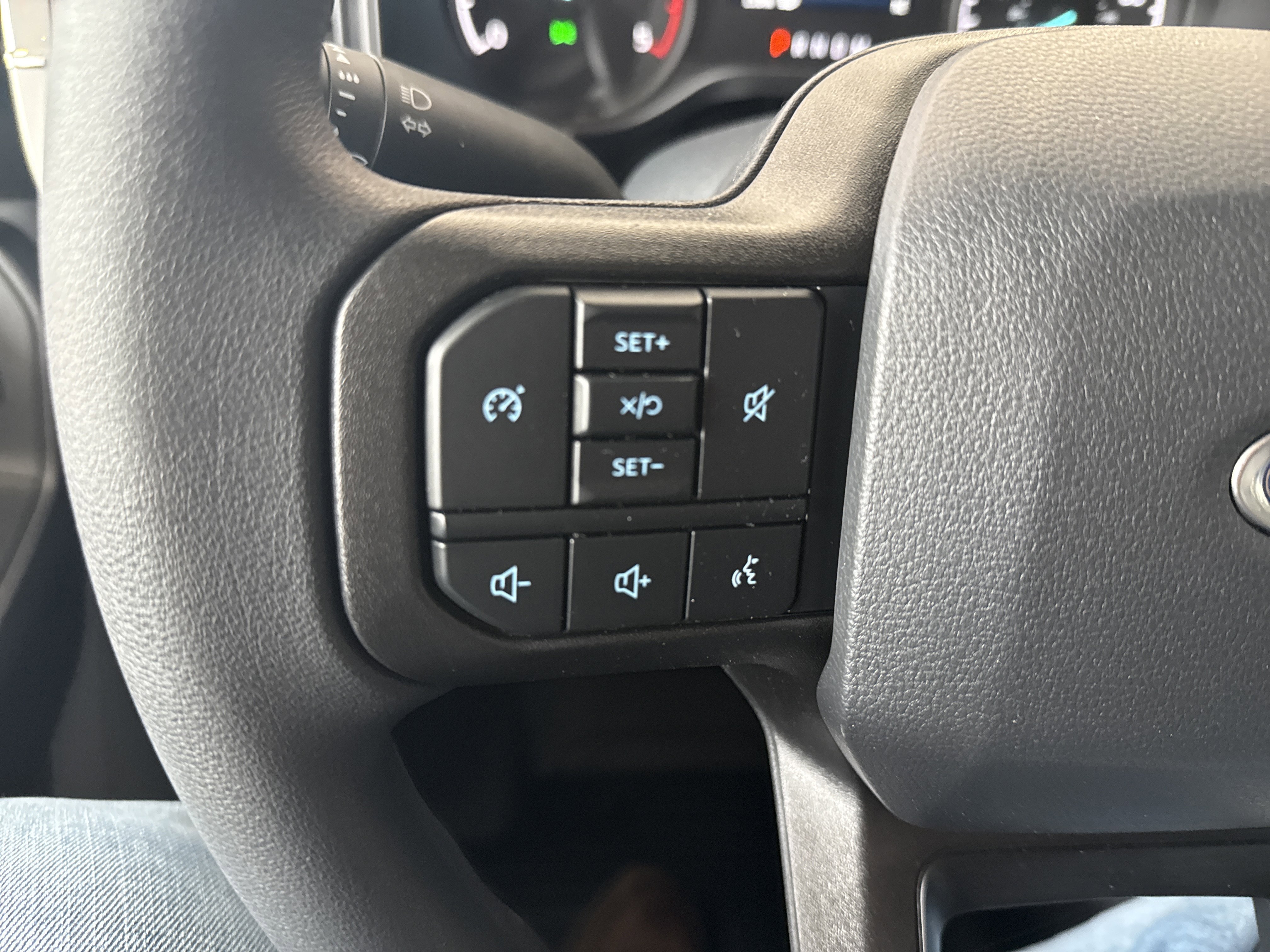 2026 Ford F-350 Super Duty XL - Photo 28