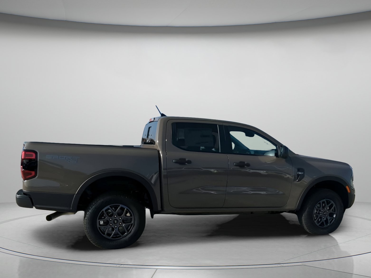 New 2026 Marsh Gray Ford XLT image 28