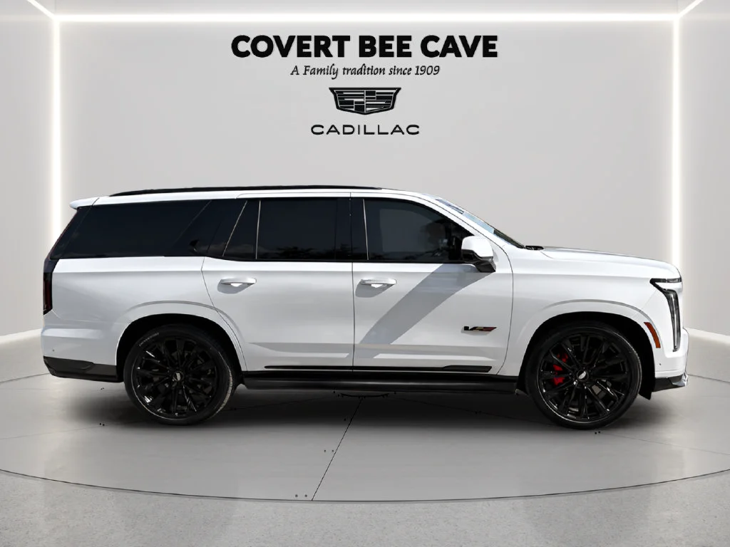 Used 2026 Vibrant White Tricoat Cadillac V-Series image 4