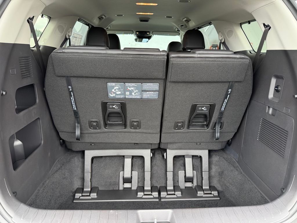 New 2027 White Kia EX image 11