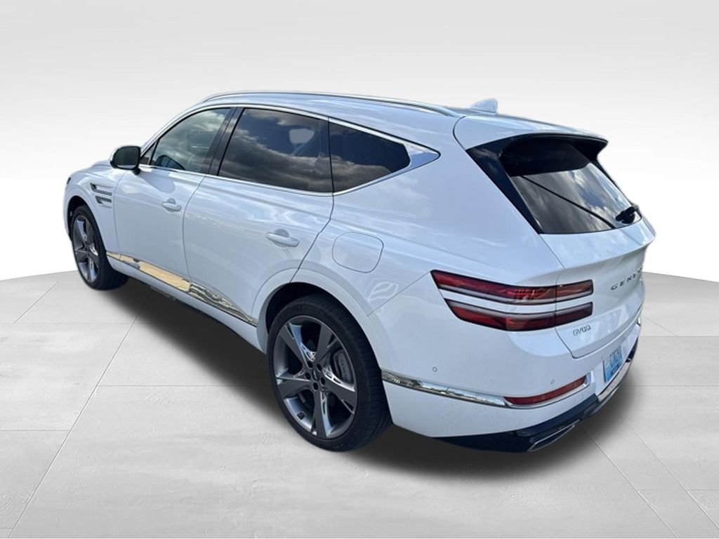 Certified Used 2023 White Genesis 2.5T image 6