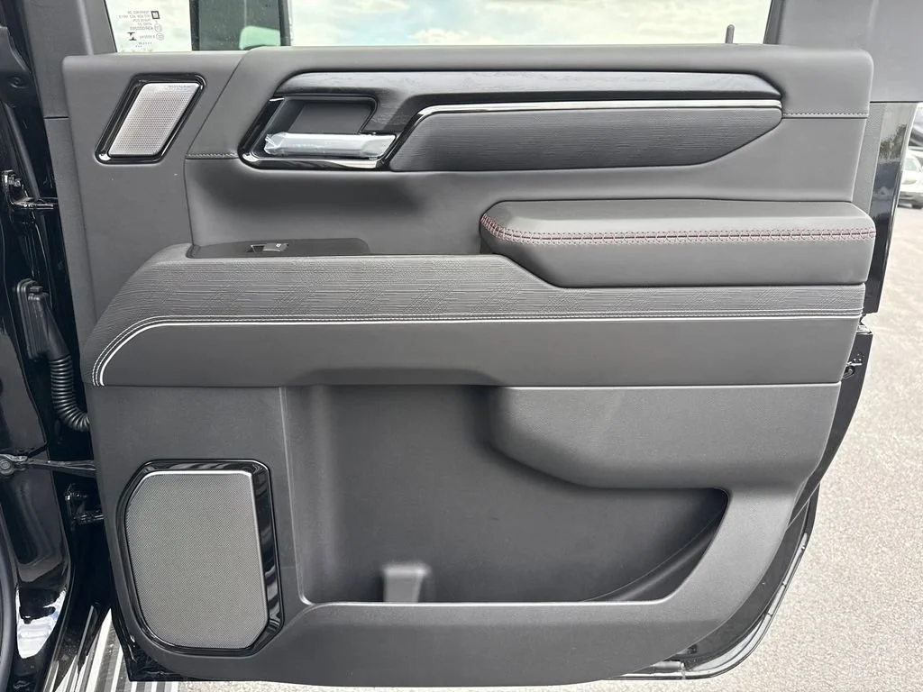 New 2026 Onyx Black GMC AT4X image 37