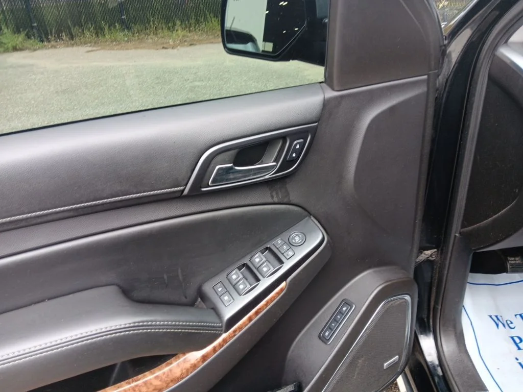 Used 2015 Black Chevrolet LTZ image 13