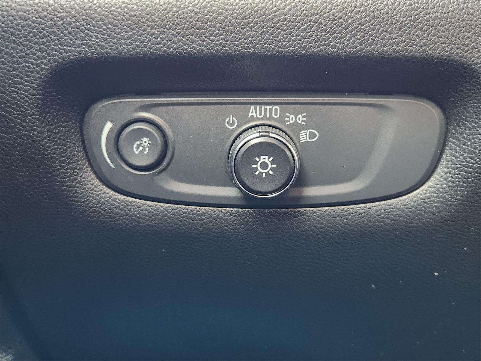 2022 Chevrolet Traverse LT Cloth Gray at Mac Haik Chevrolet