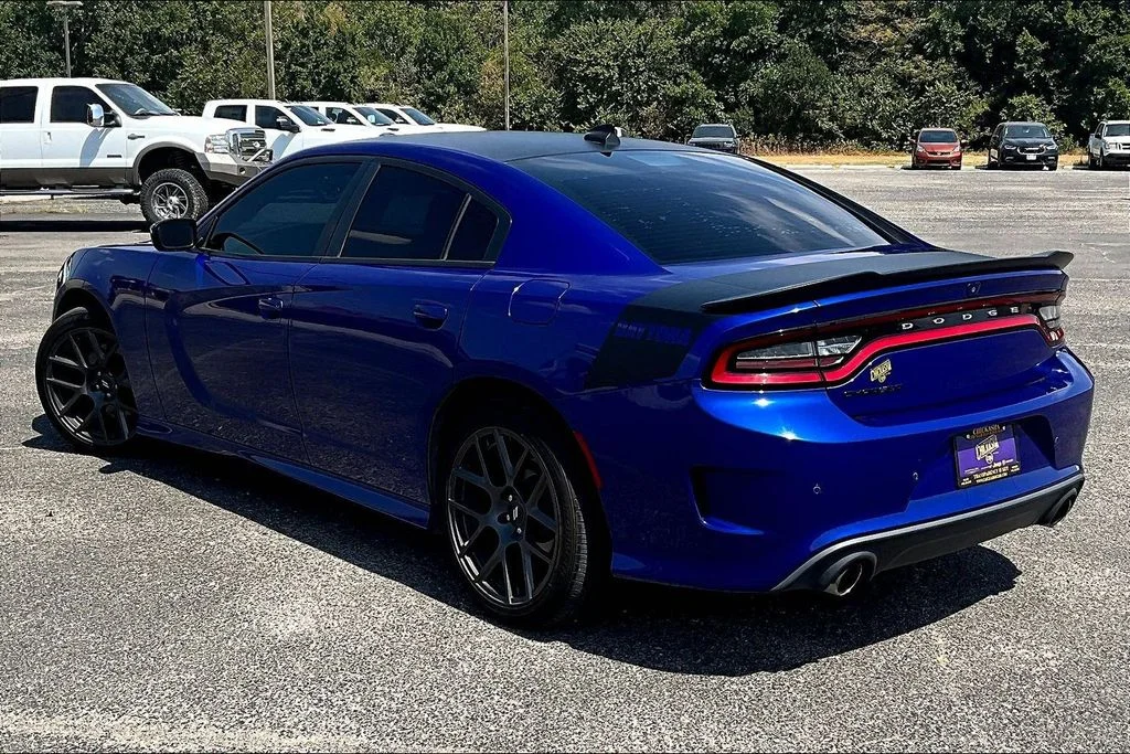 Used 2019 Blue Dodge R/T image 3