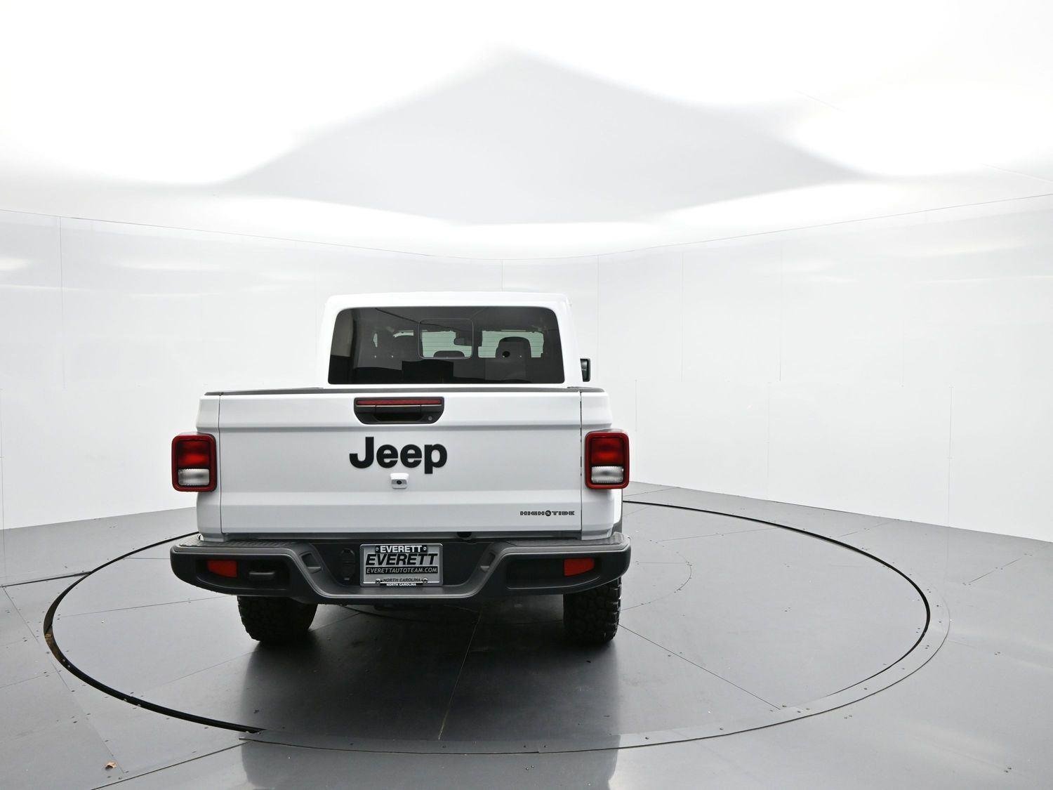 Used 2025 White Jeep High Tide image 6