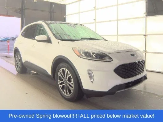 Used 2020 White Ford SEL image 4