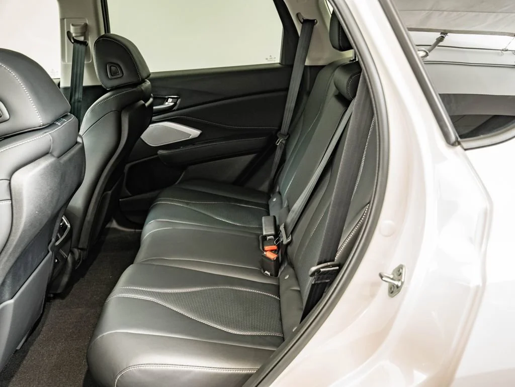 New 2026 Platinum White Pearl Acura Technology Package image 41