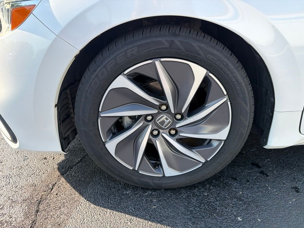 Certified Used 2019 White Orchid Pearl Honda Touring image 10